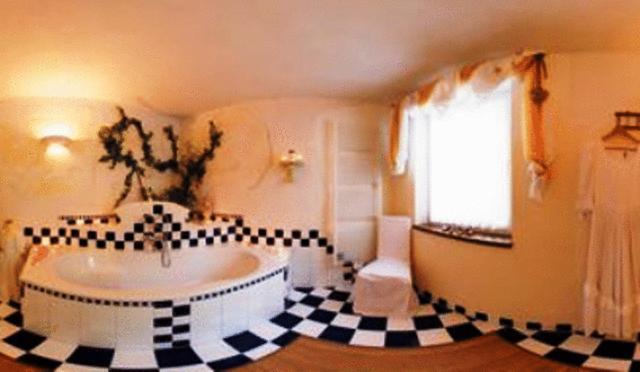Smileys Kinderhotel Trebesing المظهر الخارجي الصورة