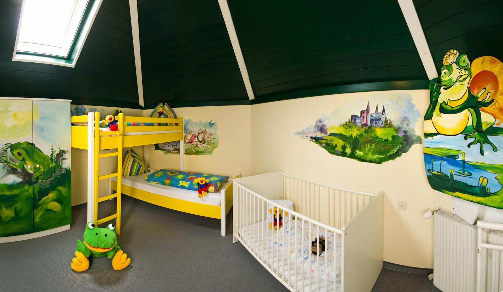 Smileys Kinderhotel Trebesing المظهر الخارجي الصورة