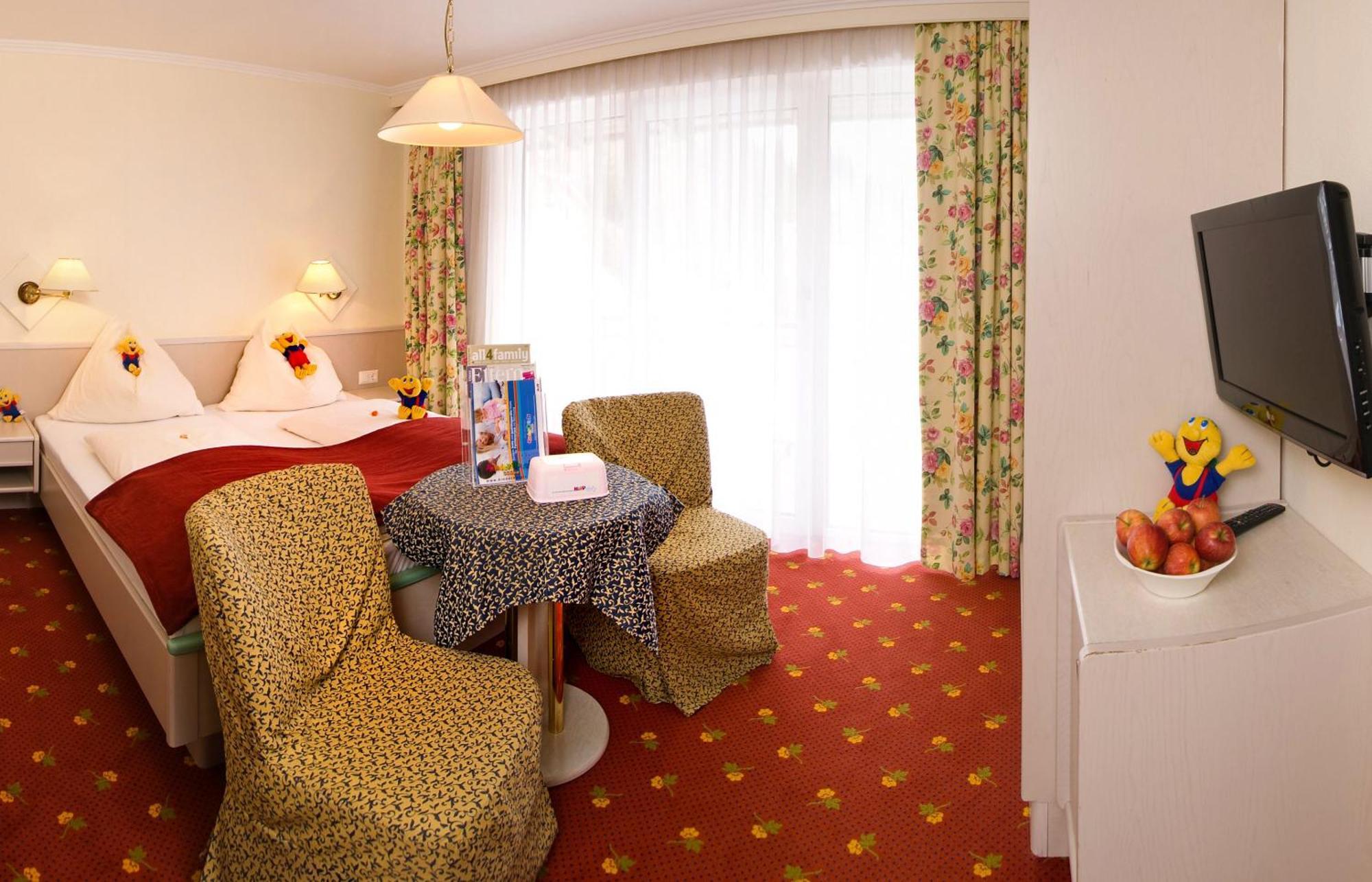 Smileys Kinderhotel Trebesing المظهر الخارجي الصورة